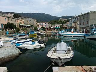 Le port de Centuri